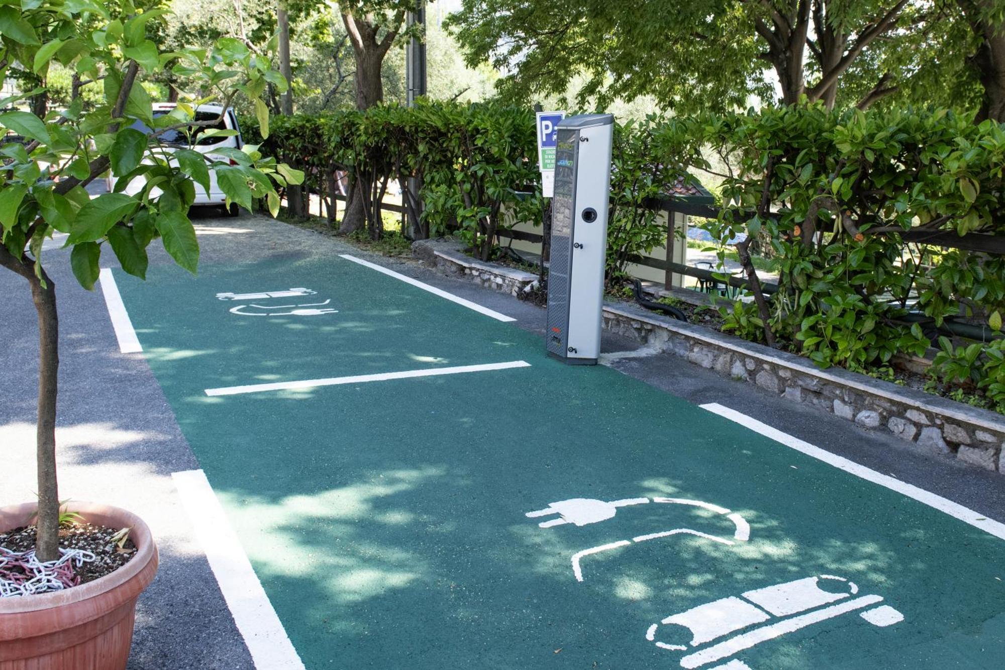 Camping Park Garda Limone sul Garda Extérieur photo